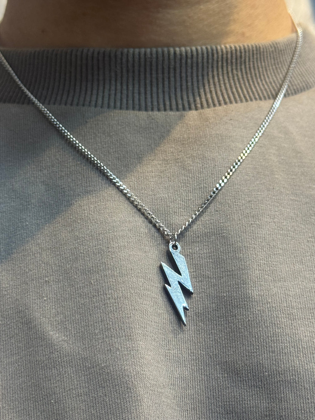 Thunder necklace