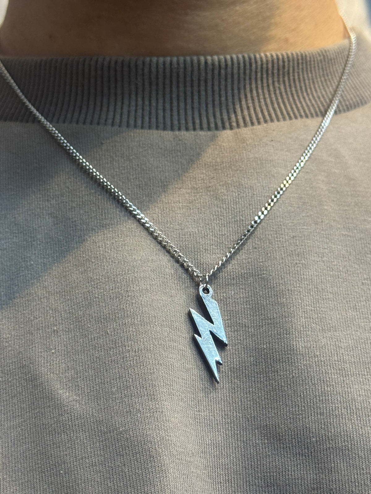 Thunder necklace